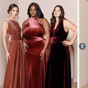 Micah revelry dress in black velvet : size medium short no alterations!